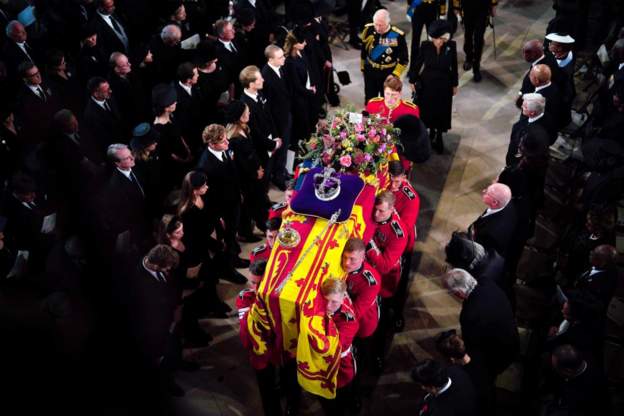 Queen Elizabeth’s coffin has arrived at Windsor Castle for a committal service