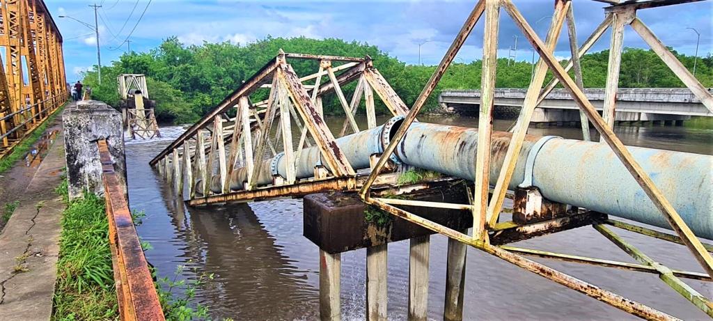 Repairs works underway after 36 inch WASA pipe collapsed into a river