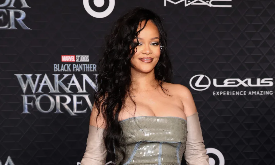 Rihanna’s fans get emotional over “Lift Me Up” – her first solo song in 6 years