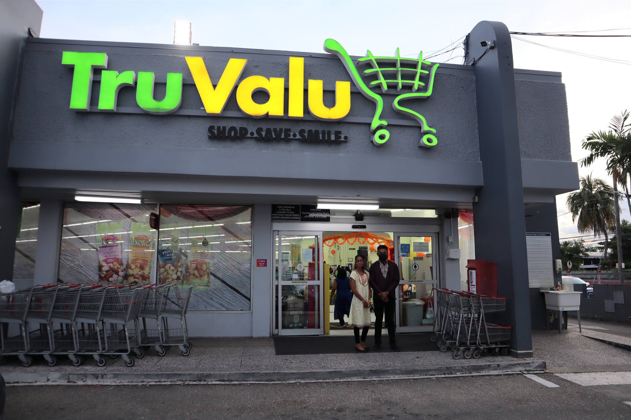 BIGWU threatens legal action against Tru Valu over Christmas working hours