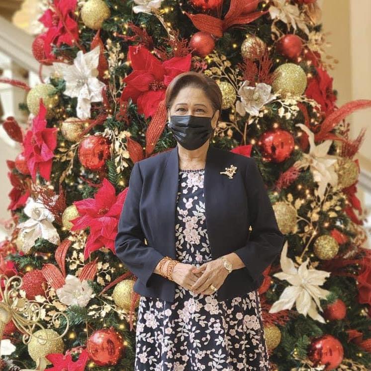 Kamla sends Christmas greeting; calls on those in authority to stand up and serve