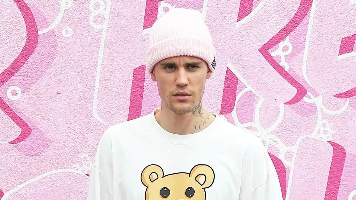 Justin Bieber slams H&M for selling his merch without approval