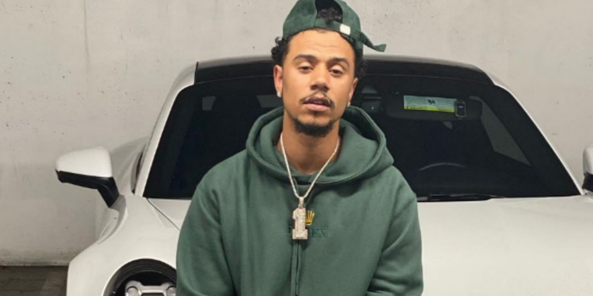 Lil Fizz claims the naked photo on Twitter is not him!!