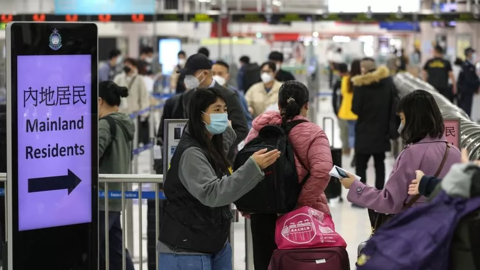 Long queues as China finally reopens borders to tourists