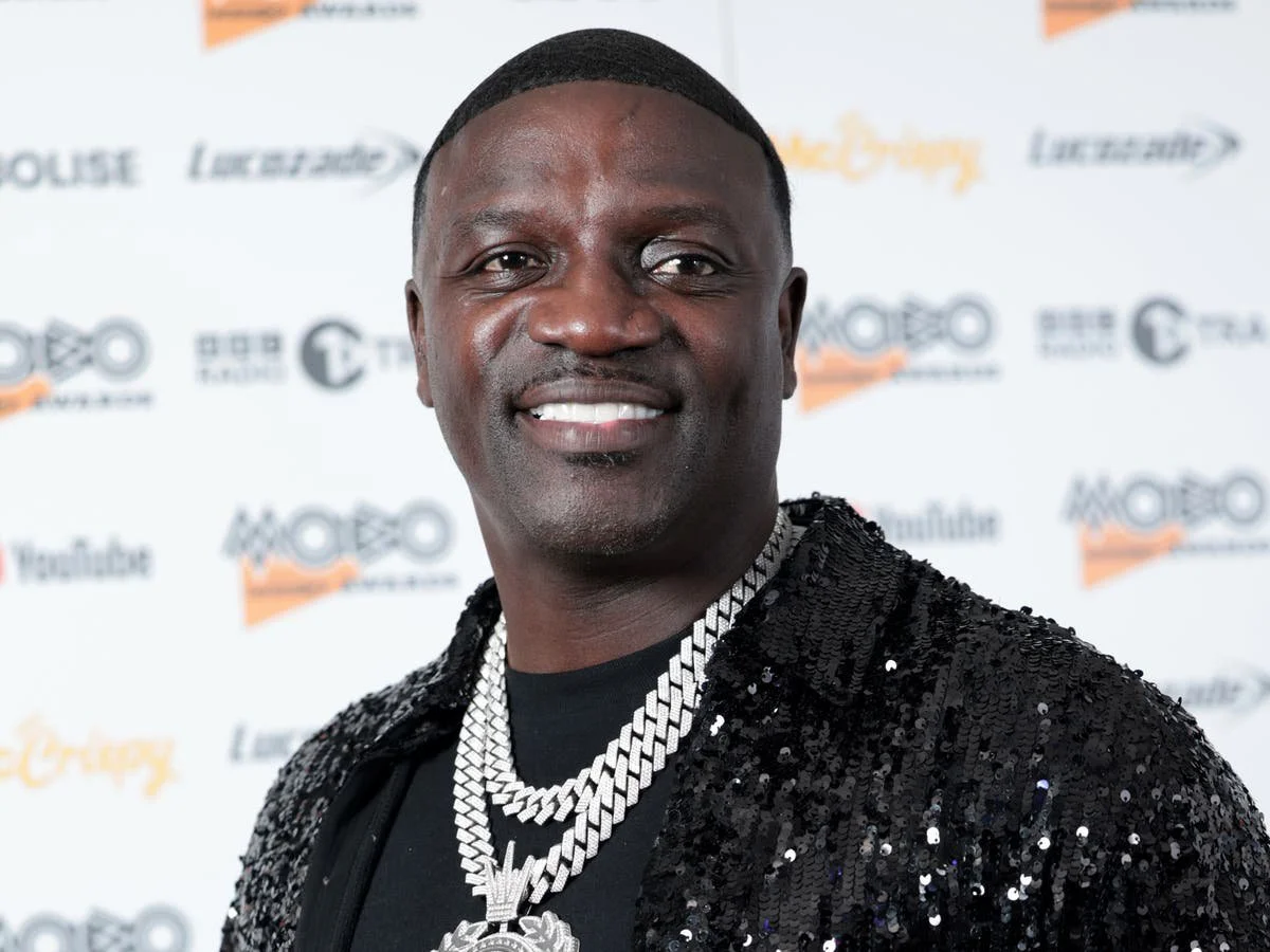 Akon claims men are superior to women!!