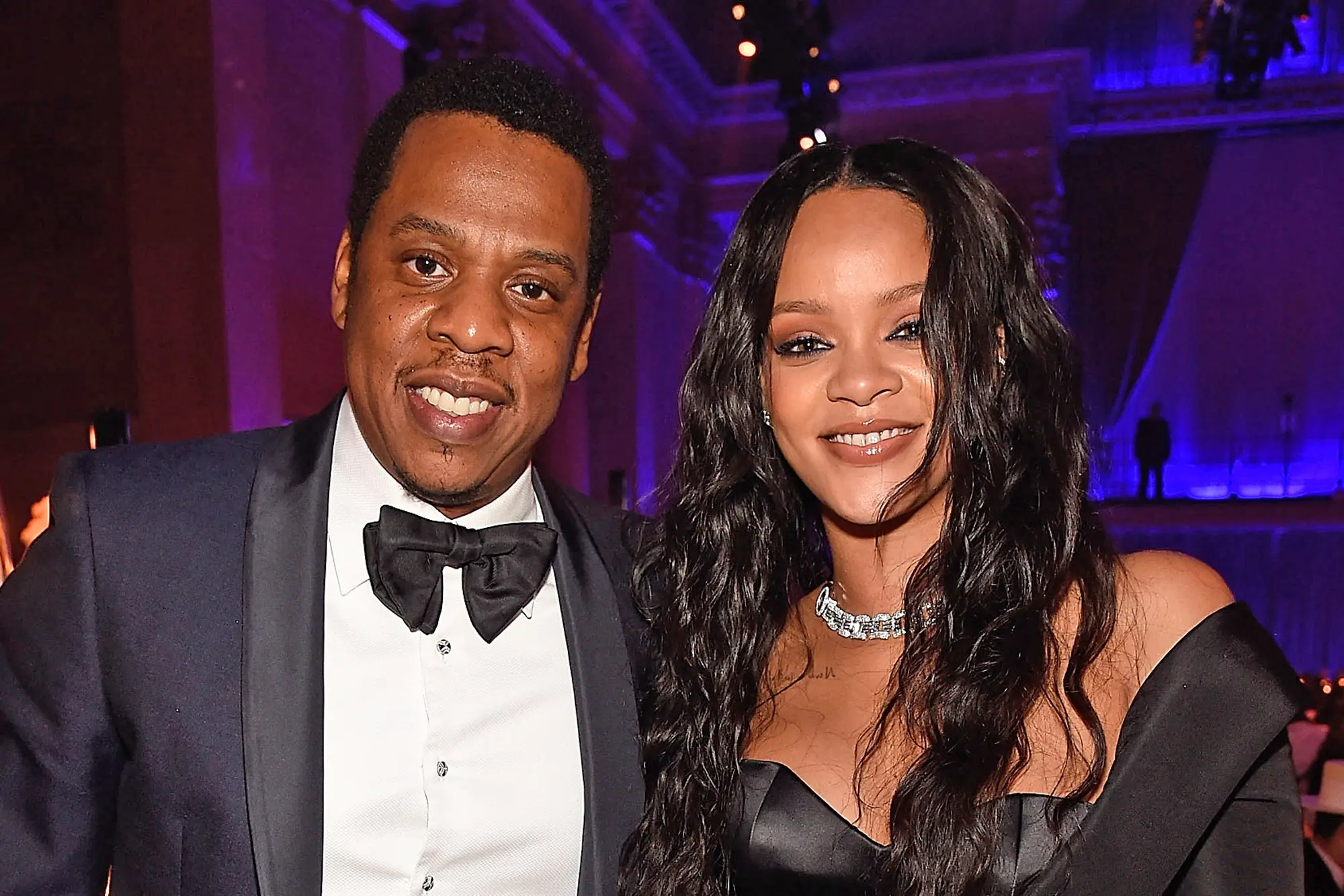Jay-Z assisting Rihanna with Superbowl half-time production