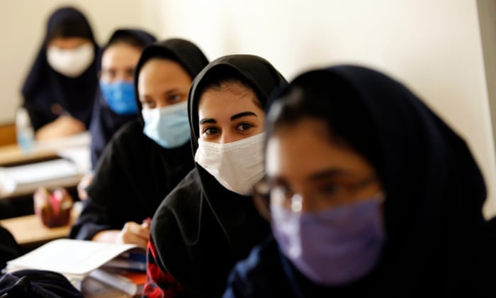 Iran investigates poisoning of 700 schoolgirls