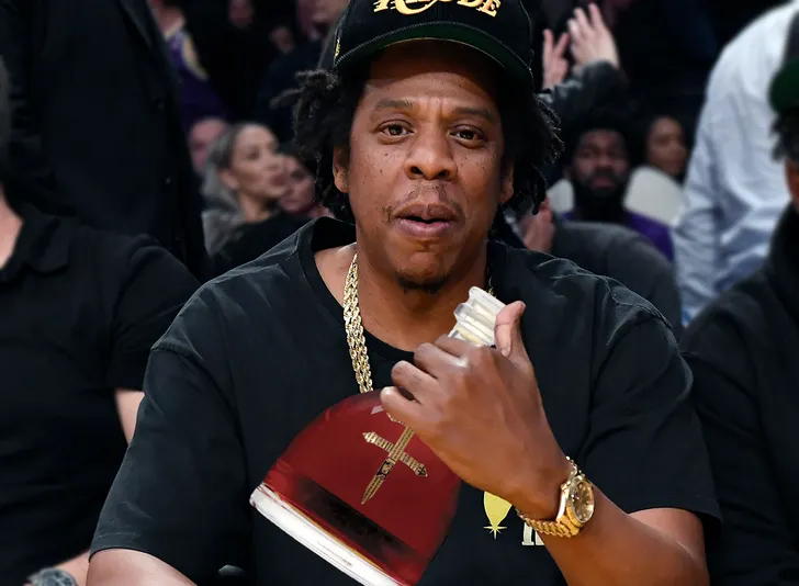 Jay-Z signs multi-million dollar D’usse deal with Bacardi