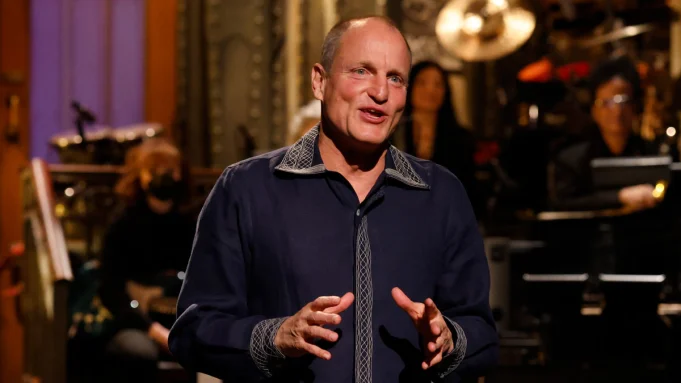 Woody Harrelson claims drug companies manipulated the COVID-19 pandemic