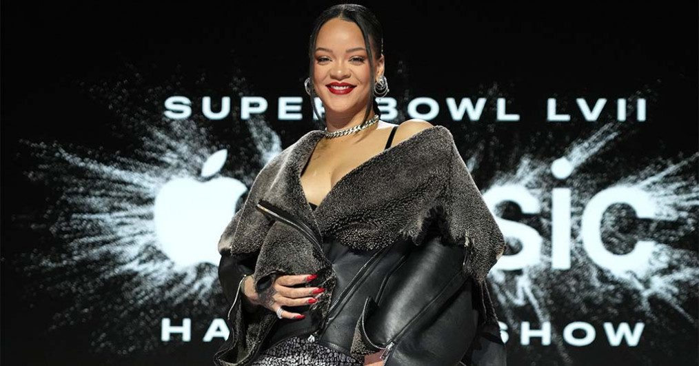Rihanna talks Super Bowl prep, pressure and repping for Barbados: WATCH