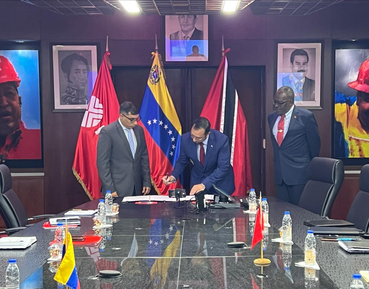 Energy Minister signs NDA with PDVSA