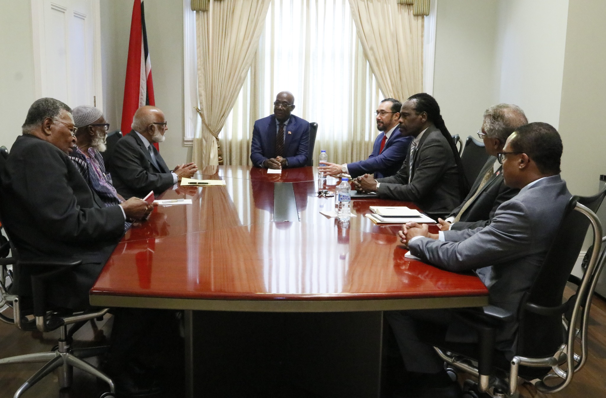 Prime Minister met with Nizam Mohammed on stranded nationals in conflict zones