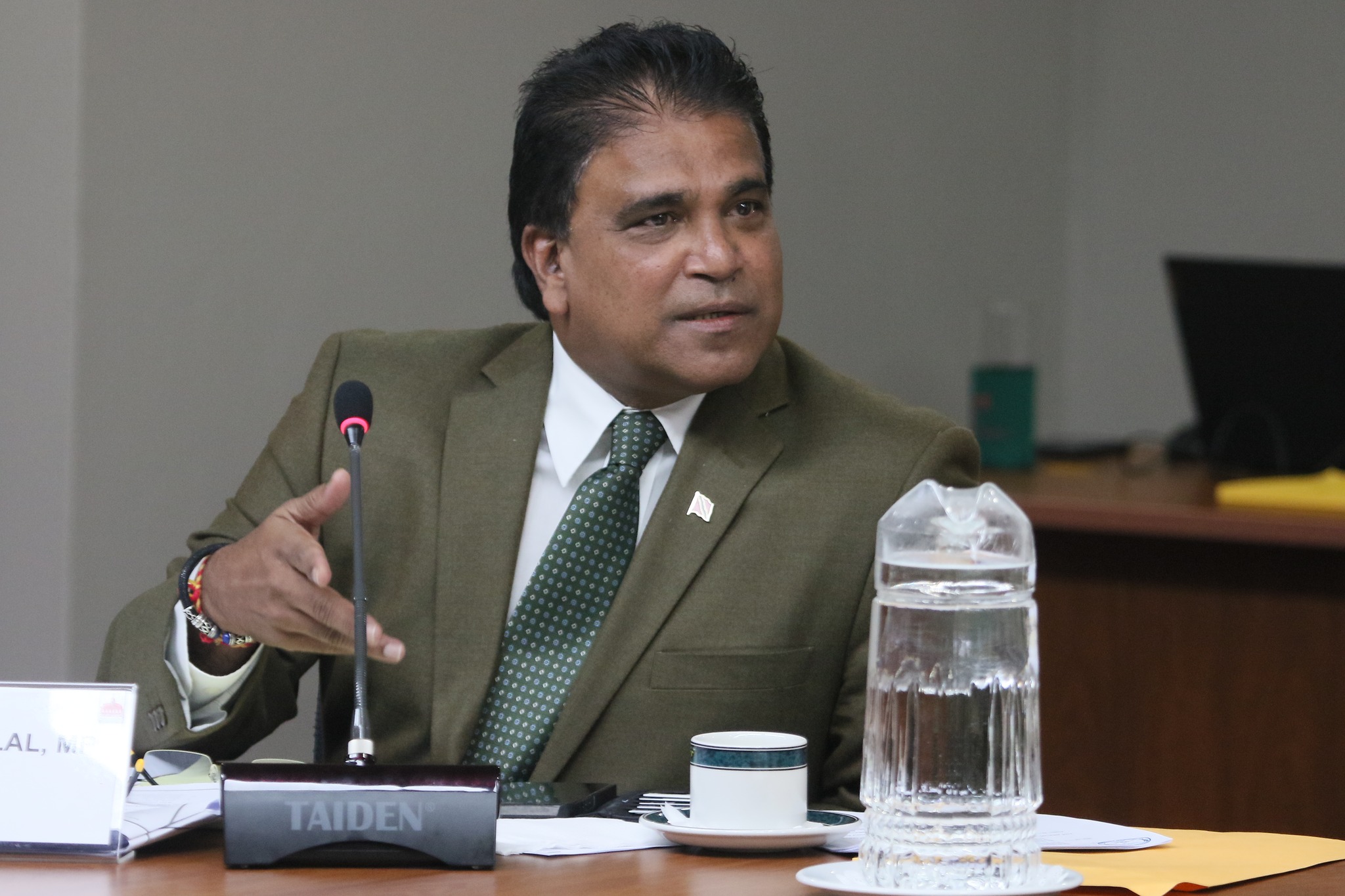 Moonilal slams “hypocritical” TTTI and demands to know the directors