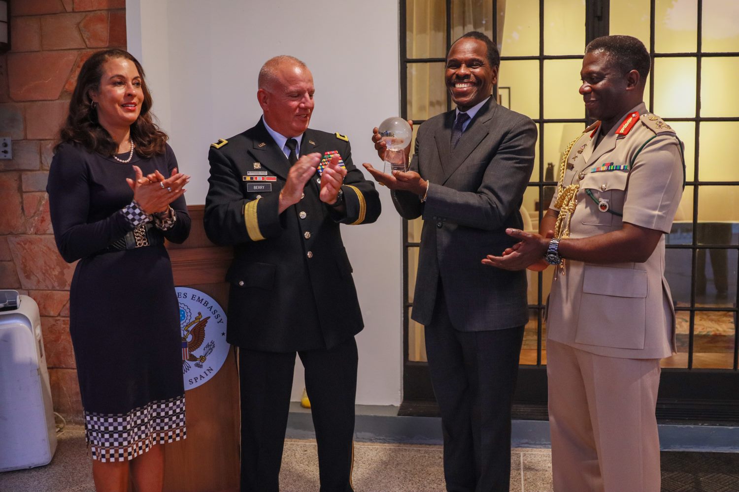 Hinds receives 2021 State Partnership of the Year Award from Delaware National Guard