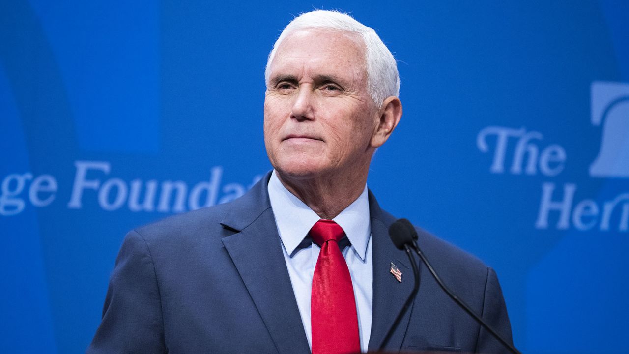Former VP Mike Pence ready to challenge Trump for 2024 presidency