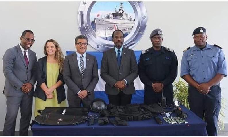 MoNS given Maritime Security search and seizure equipment from Canada