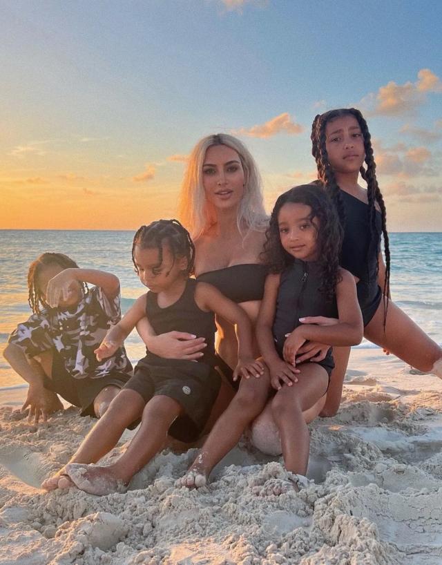 Kim Kardashian: “It’s hard being a single parent”