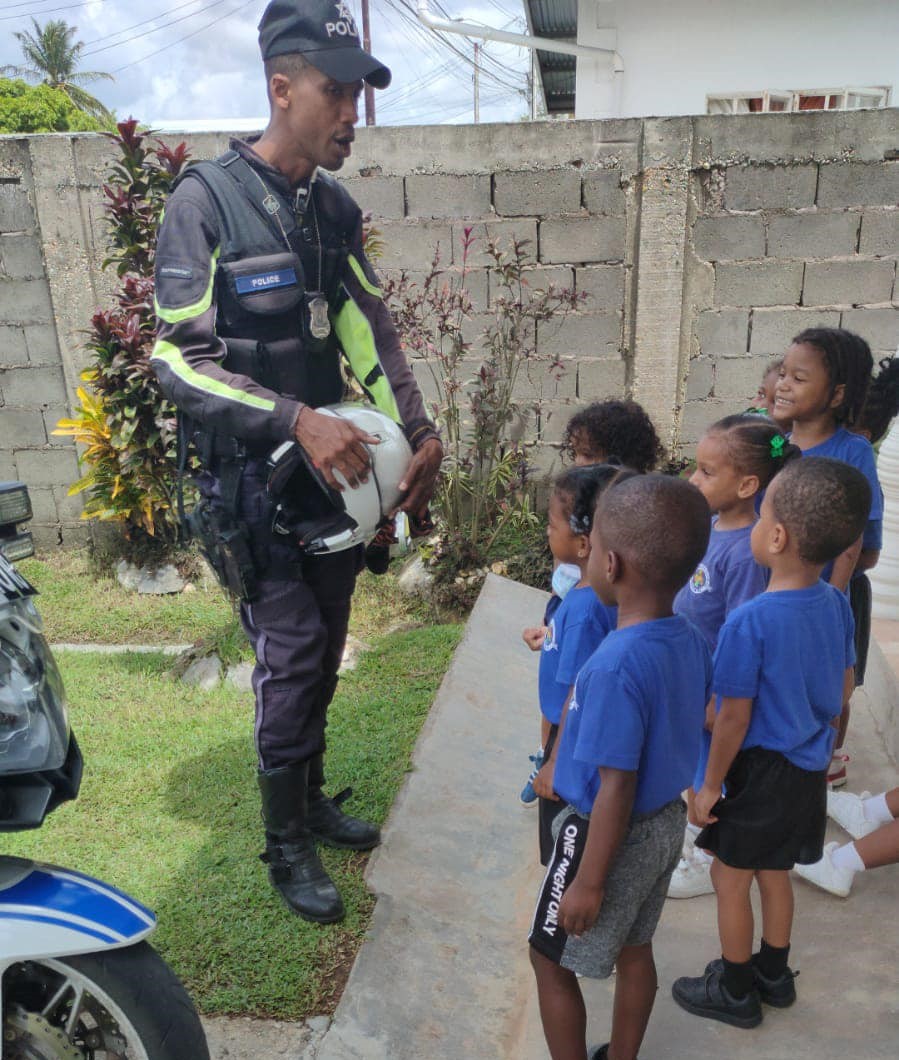 Grande cop inspires little ones to ‘be greater’