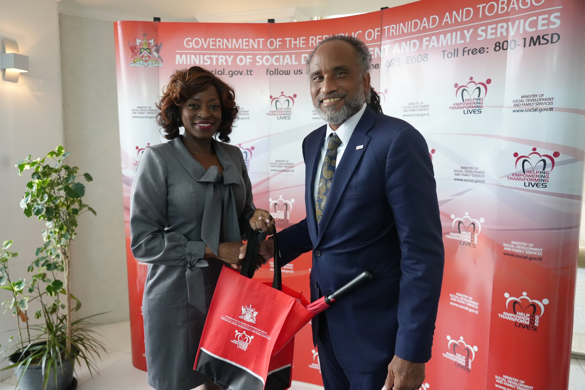 Minister Cox and USAID rep to collaborate on addressing key social issues