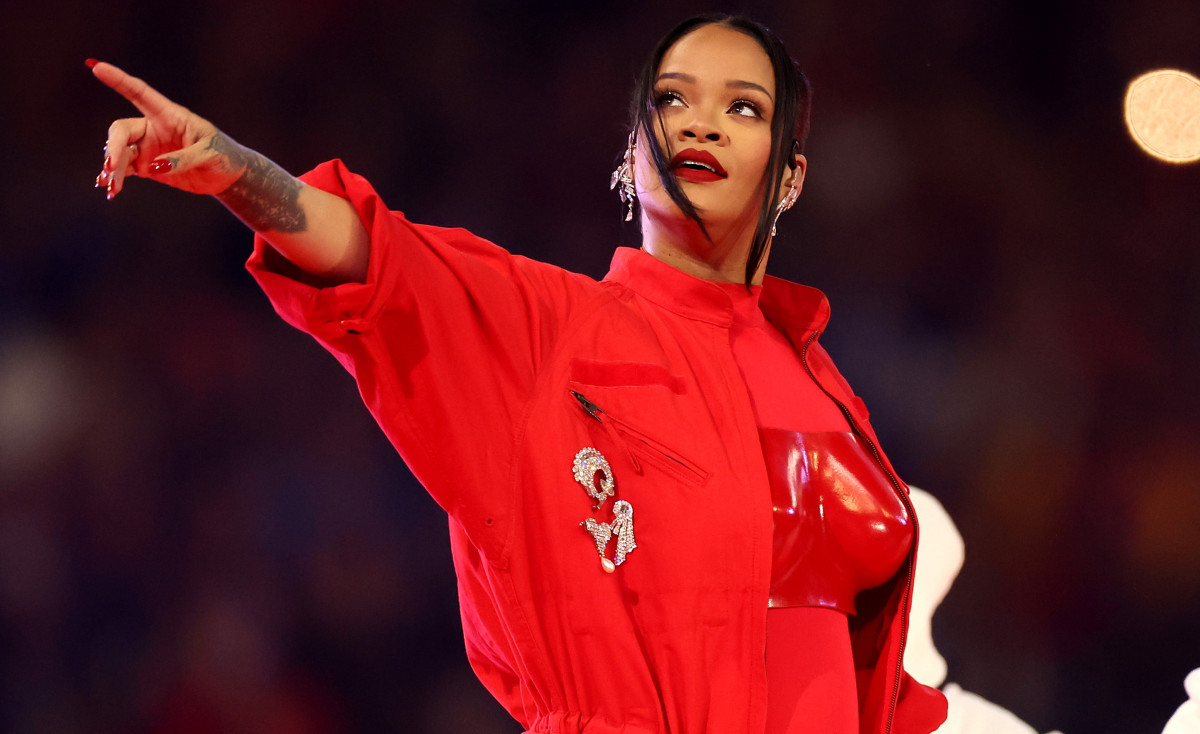 Rihanna “so grateful” after receiving 5 Emmy nominations for Super Bowl Halftime show