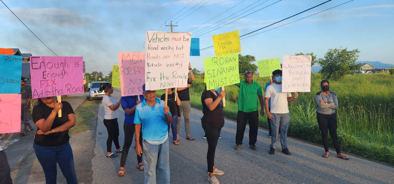 Angry residents protest poor roads in Cunupia