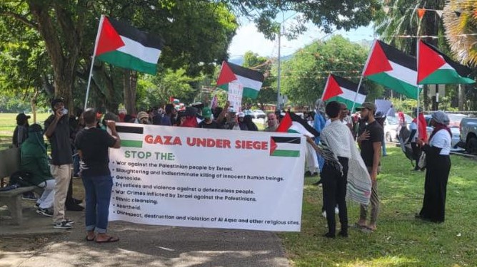 Islamic community in T&T stage march in support of Palestine
