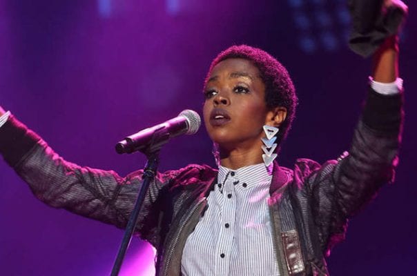 Lauryn Hill battling vocal strain; forced to put tour on hold