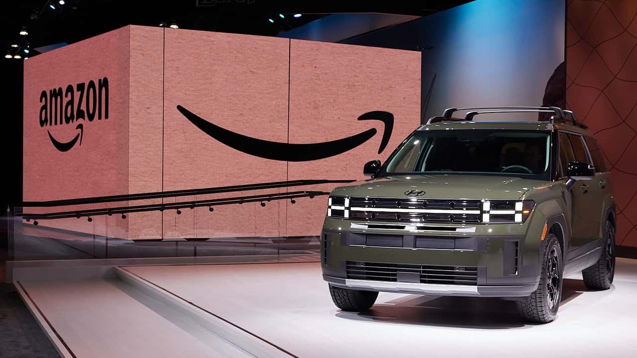 Amazon to offer cars for purchase on US site