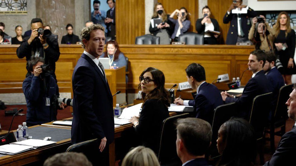 Meta boss Mark Zuckerberg apologises to families for not protecting children online