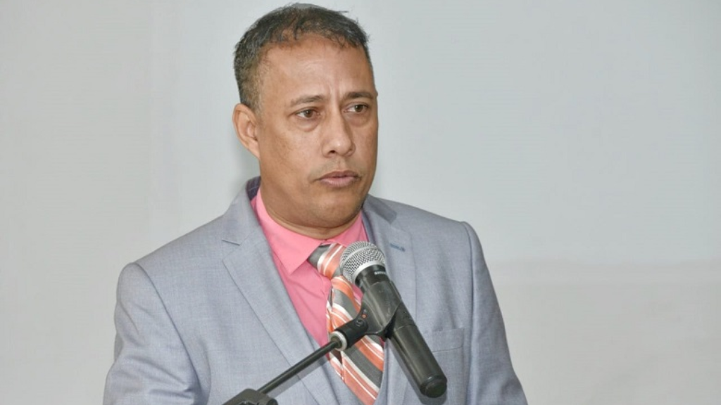 Griffith accuses Hinds of disrespecting THA and people of Tobago