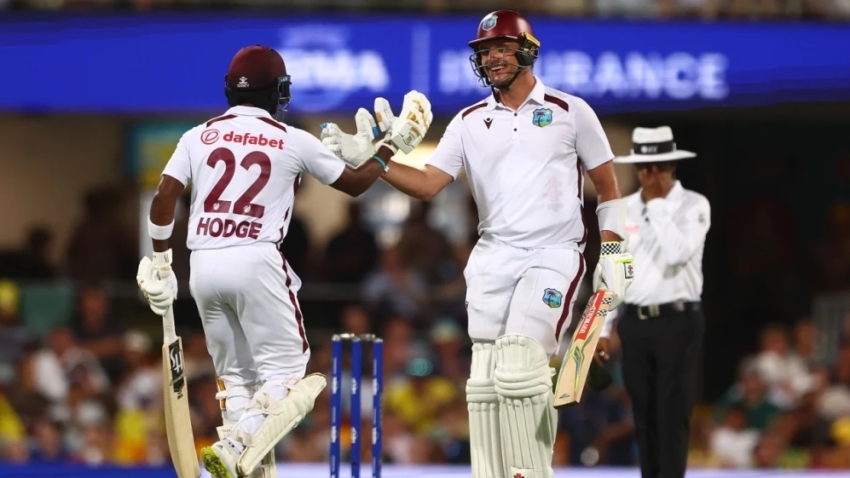 Da Silva, Hodge lead West Indies’ recovery against the Aussies on opening day in Brisbane