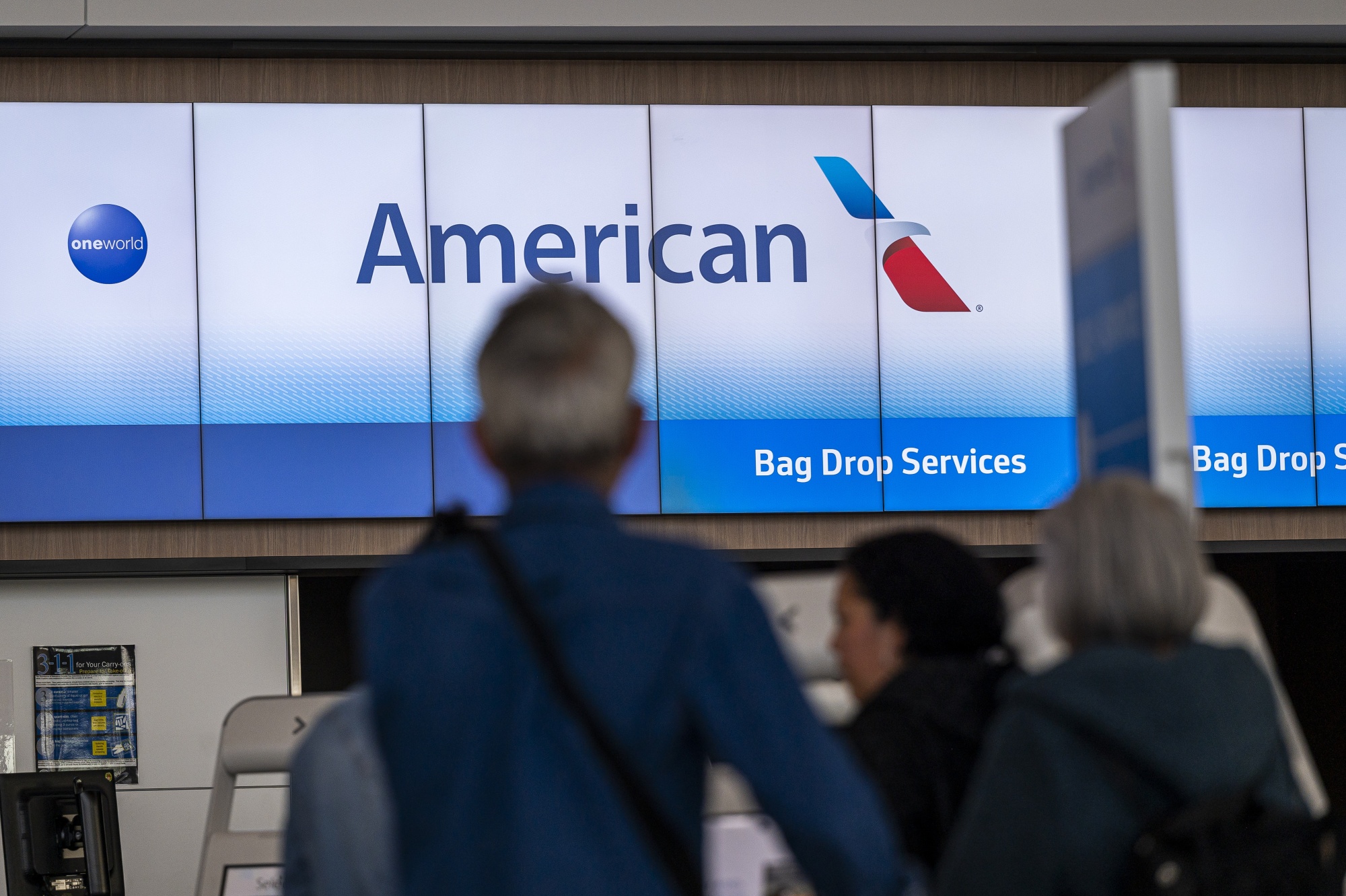 Travellers to pay more as American Airlines increases checked baggage fees