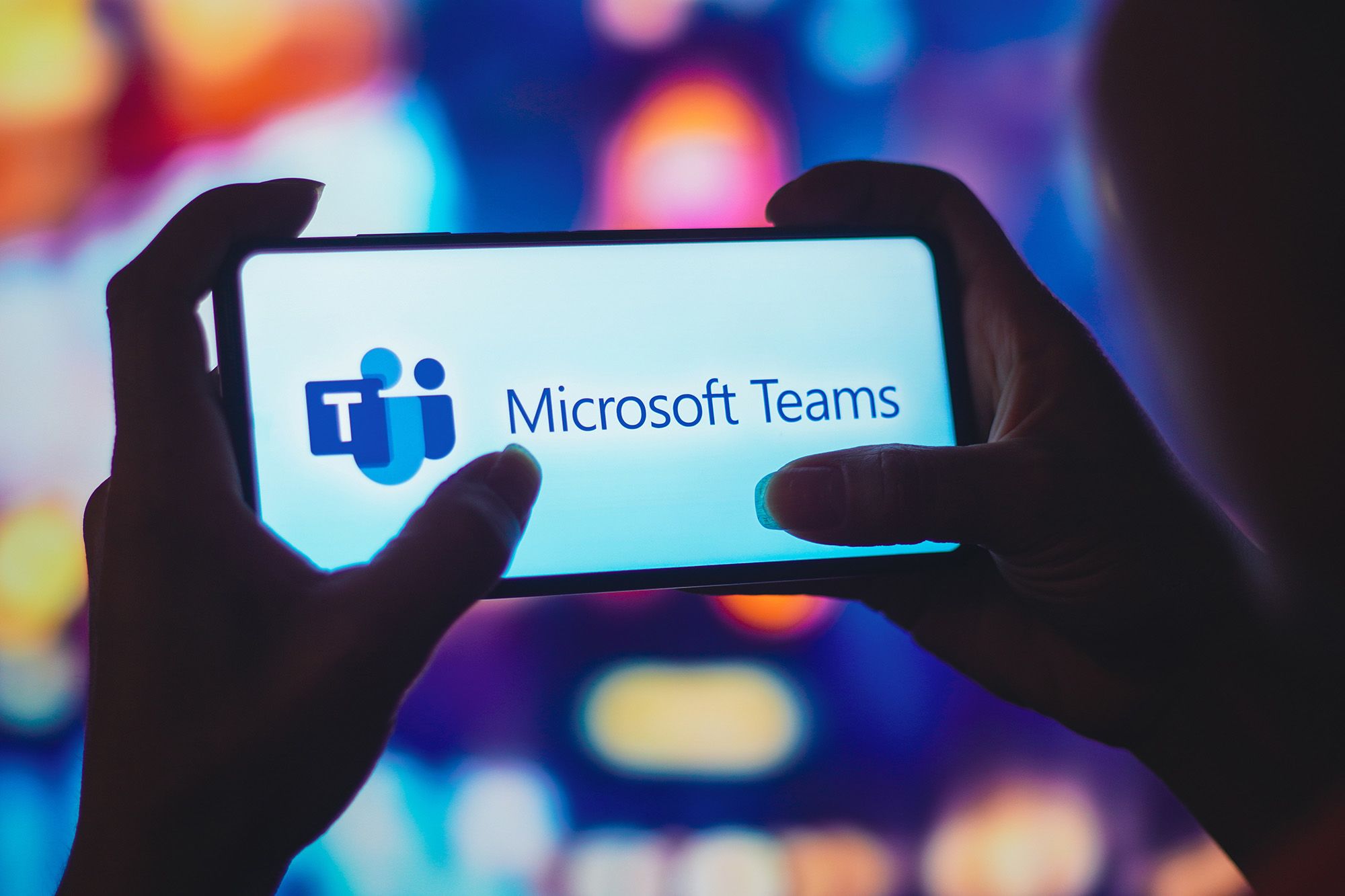 Microsoft splits Teams and Office globally