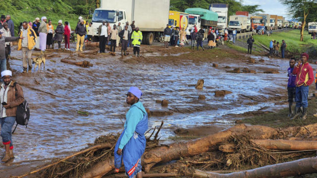 More than 40 killed as dam bursts in Kenya