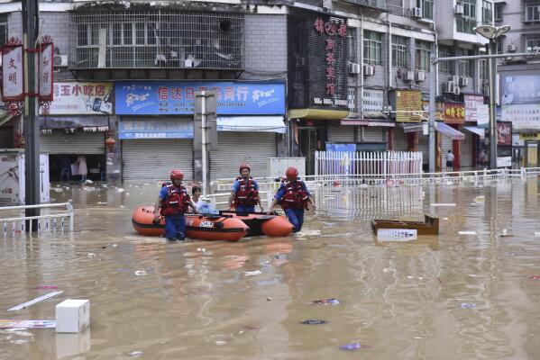 Tens of thousands evacuated from massive China floods